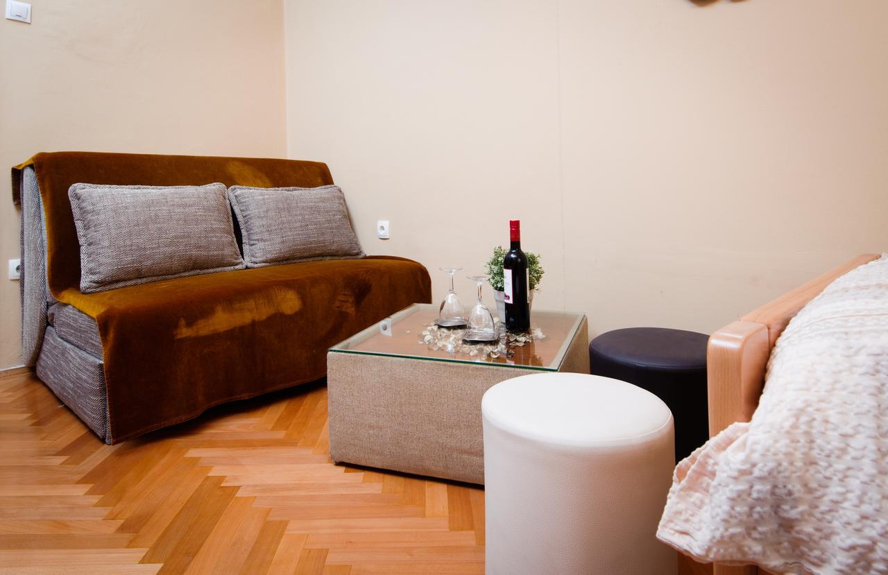Private Accommodation Milisa Split Exterior photo